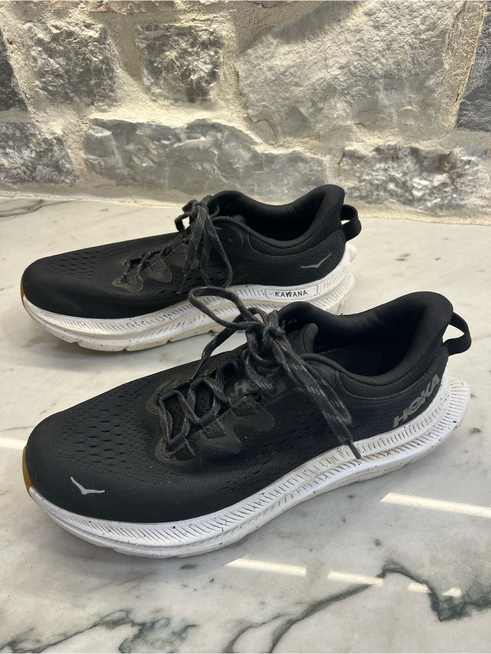 Hoka Black Kawana men’s 8.5D